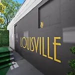 Modern Louisville Stay Free Parking Prime Location