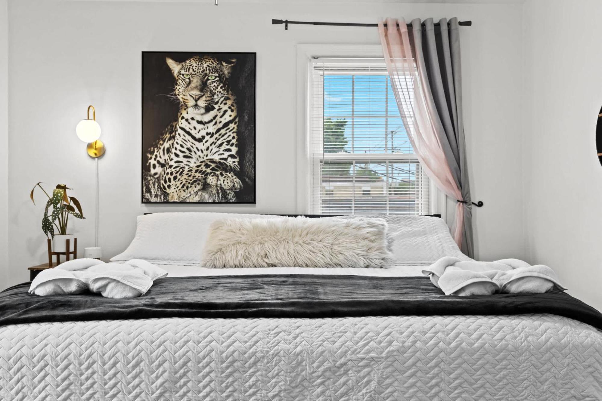 Apartment Modern Free Parking Prime Location *